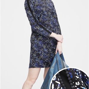 Banana Republic “print pom-pom shift dress” Black blue and white printed Size 6